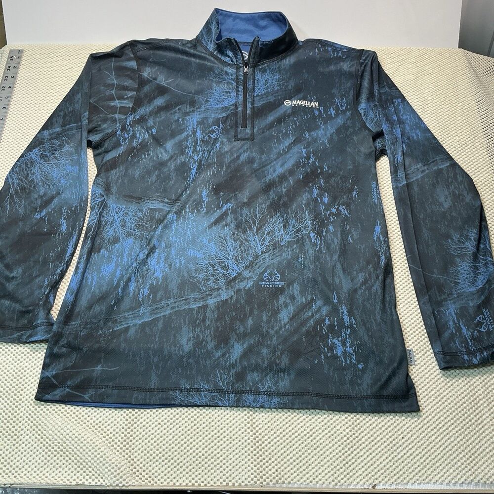 Magellan Outdoors Pullover Mens Size M Blue Realtree Fishing Camo Quarter Zip